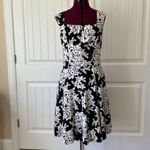 White House Black Market-black and white sleeveless dress